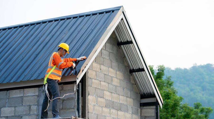 Professional residential roofers in Tchula, MS